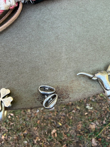 Cowrie Shell Brim Slide