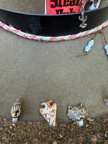 Arrow Head Brim Slide